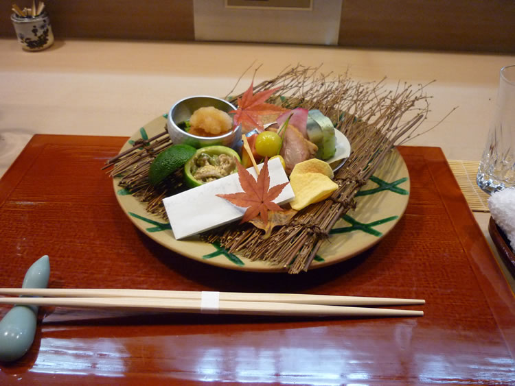 Autumn-themed plate of appetisers